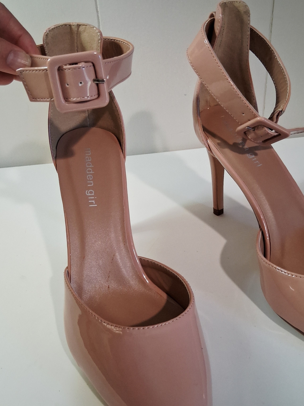 Madden Girl Women's Patent Pointed-Toe Ankle-Strap Heels in Blush Pink Size 9 - Picture 7 of 8